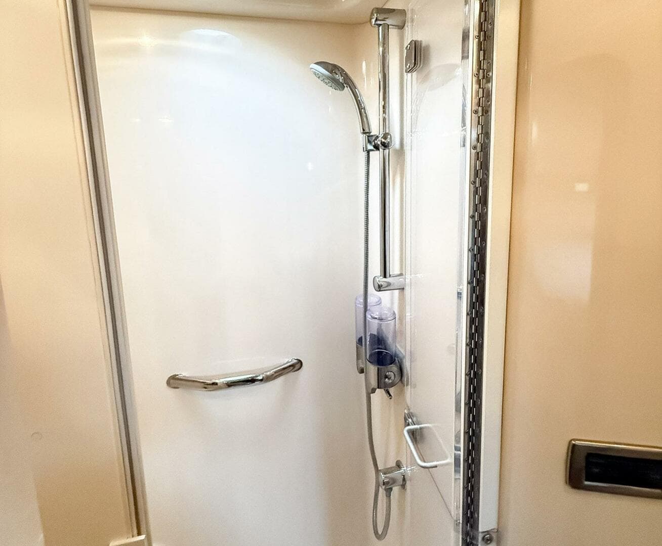 2008 Sea Ray 44 Sedan Bridge