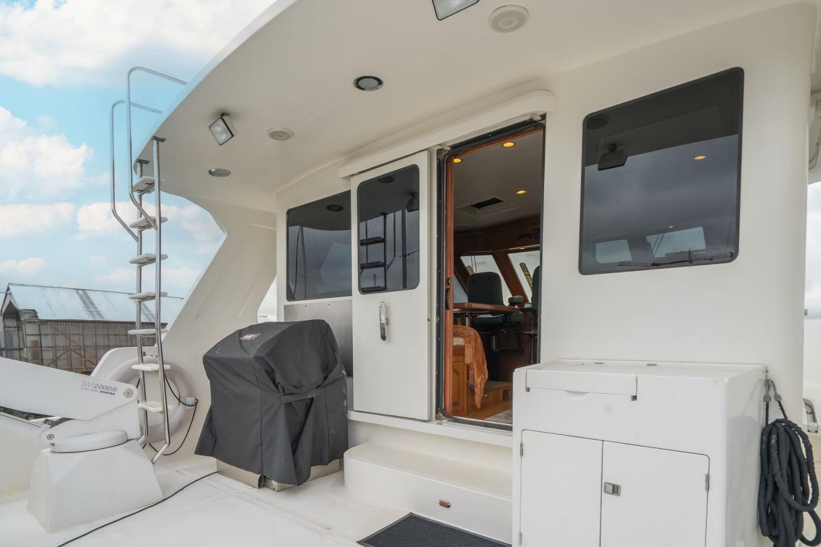 2005 President Skylounge