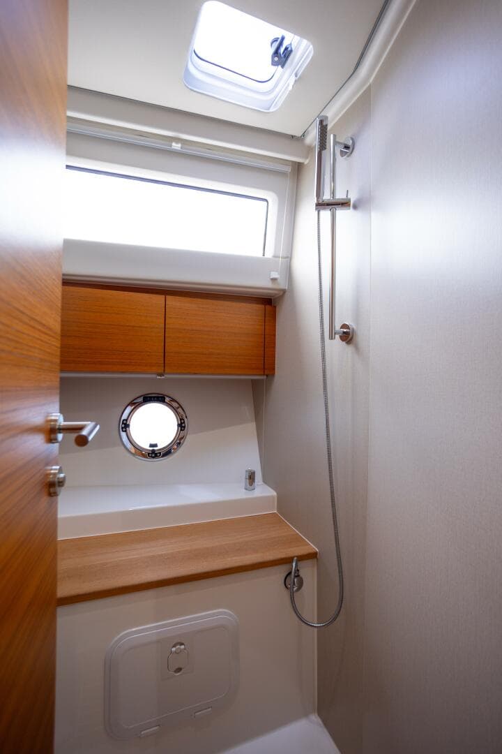 2023 Greenline 48 Fly