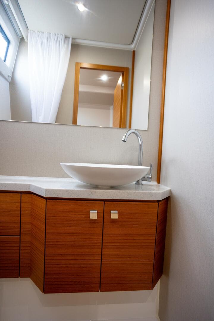 2023 Greenline 48 Fly