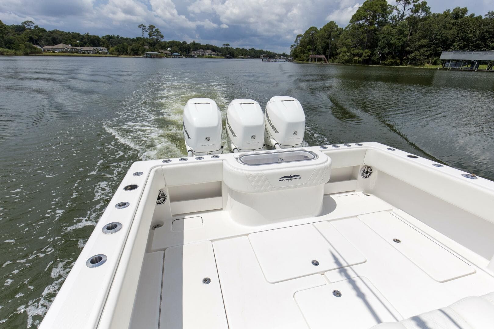 2020 Invincible 39 Open Fisherman Deck