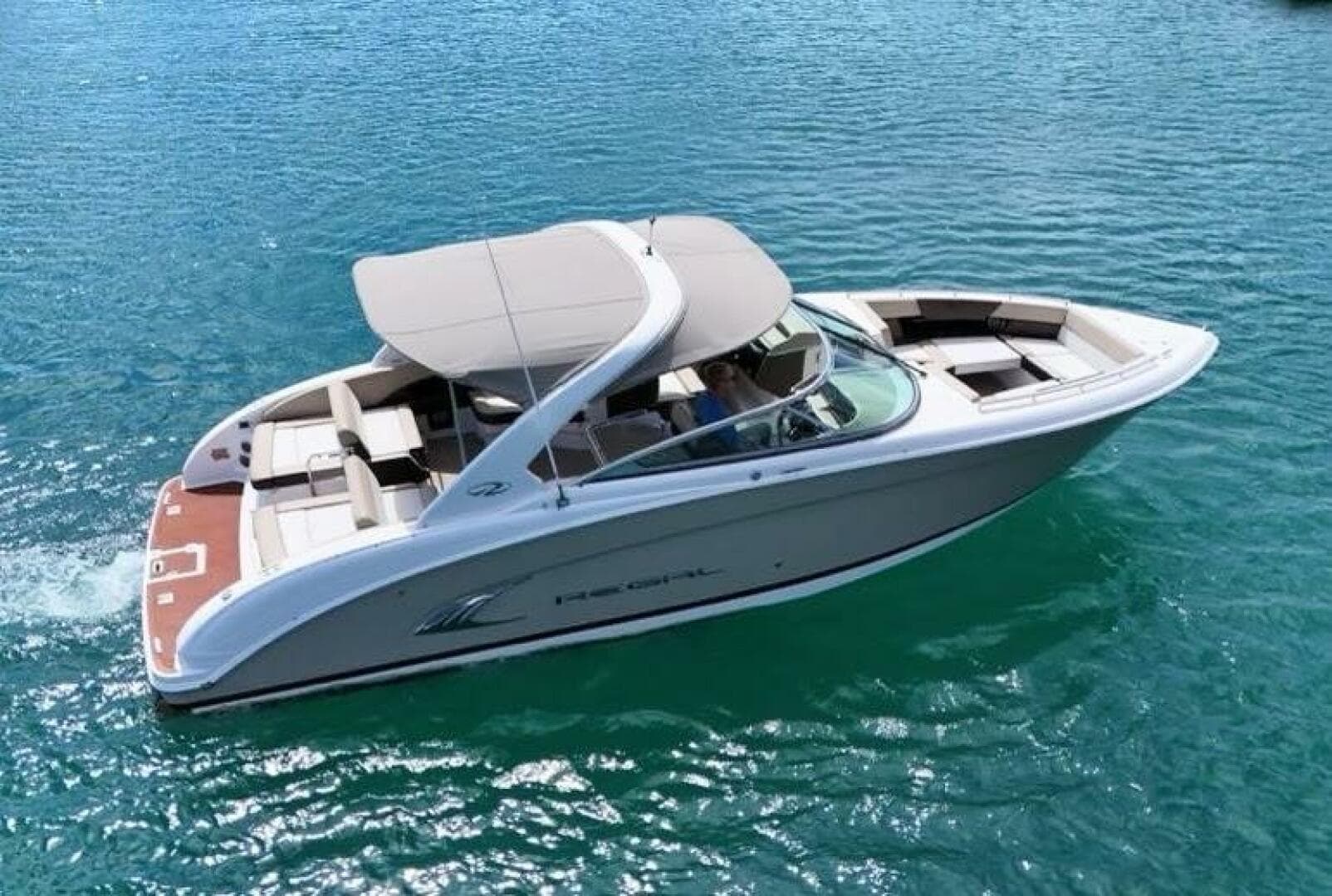 2013 Regal 3200 Bowrider