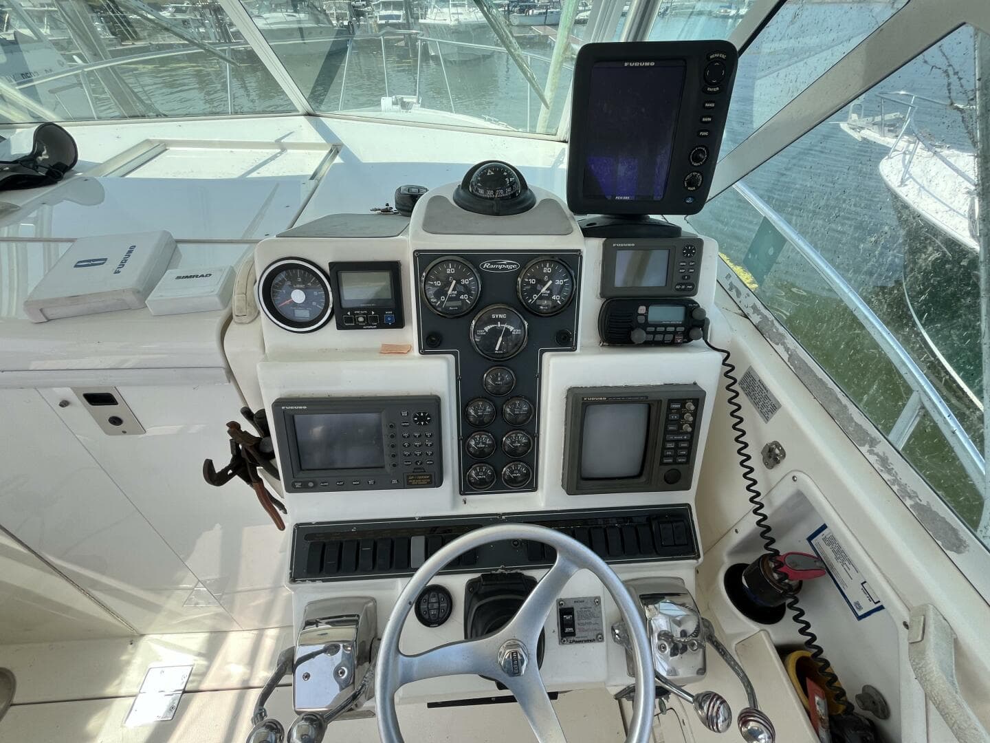 2001 Rampage Rampage 30 Express Open