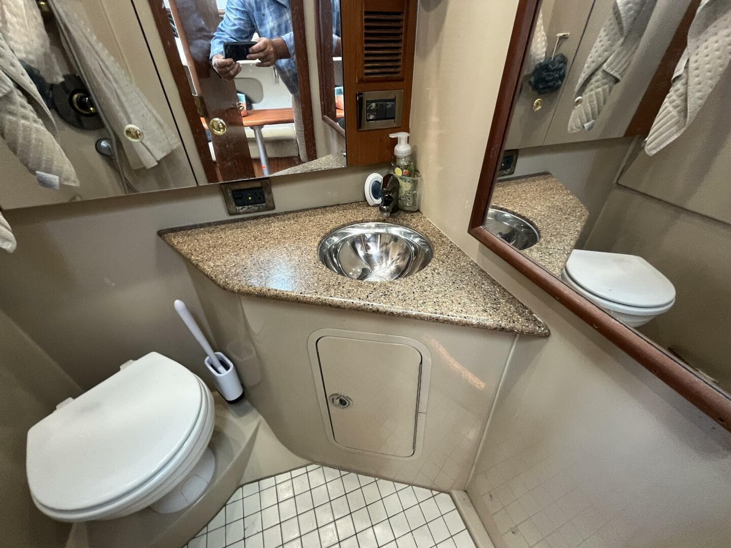 2001 Rampage Rampage 30 Express Open