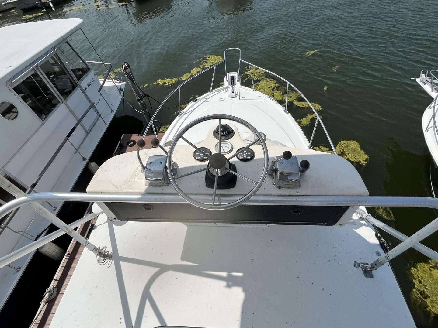 2001 Rampage Rampage 30 Express Open