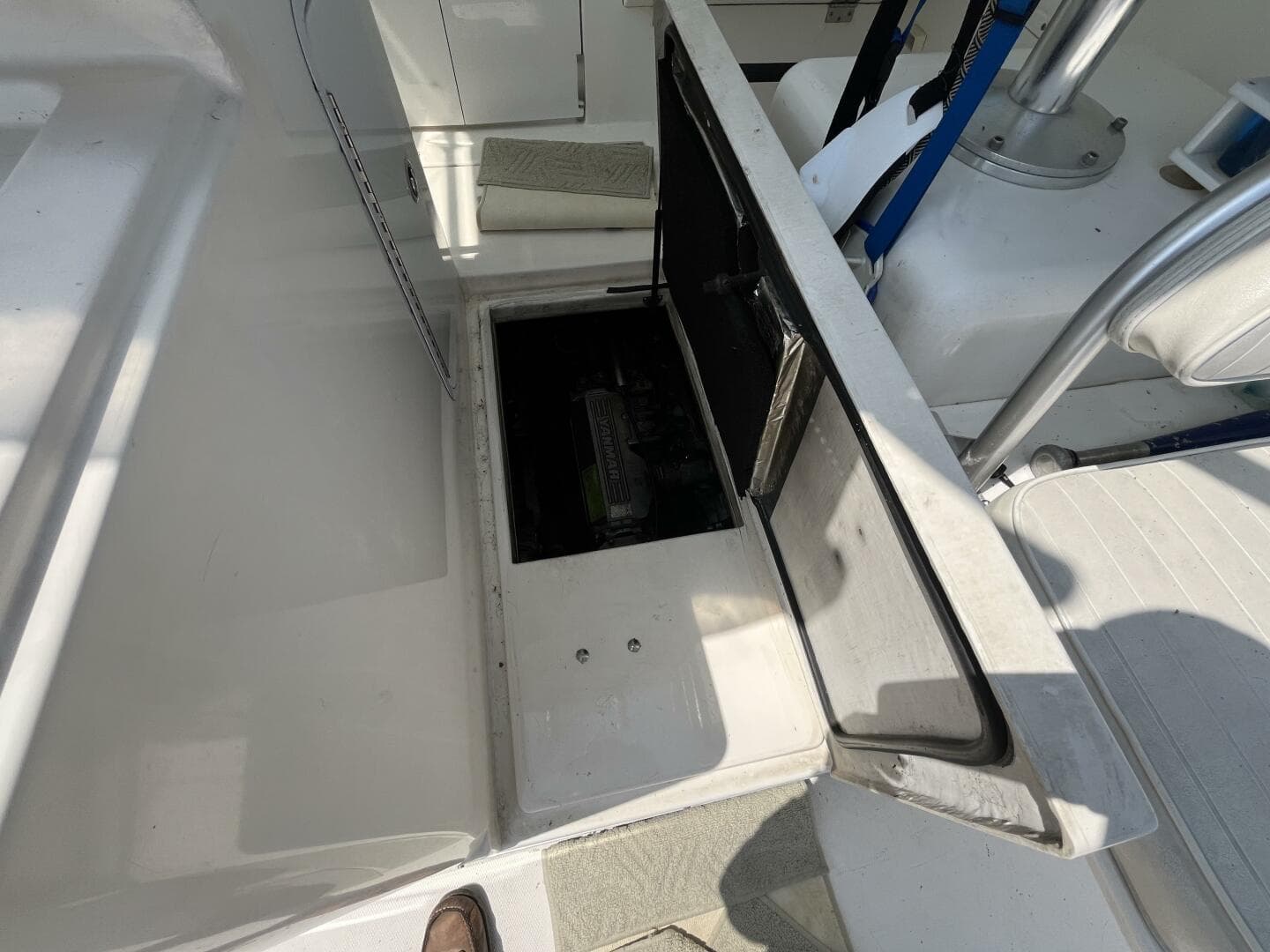 2001 Rampage Rampage 30 Express Open