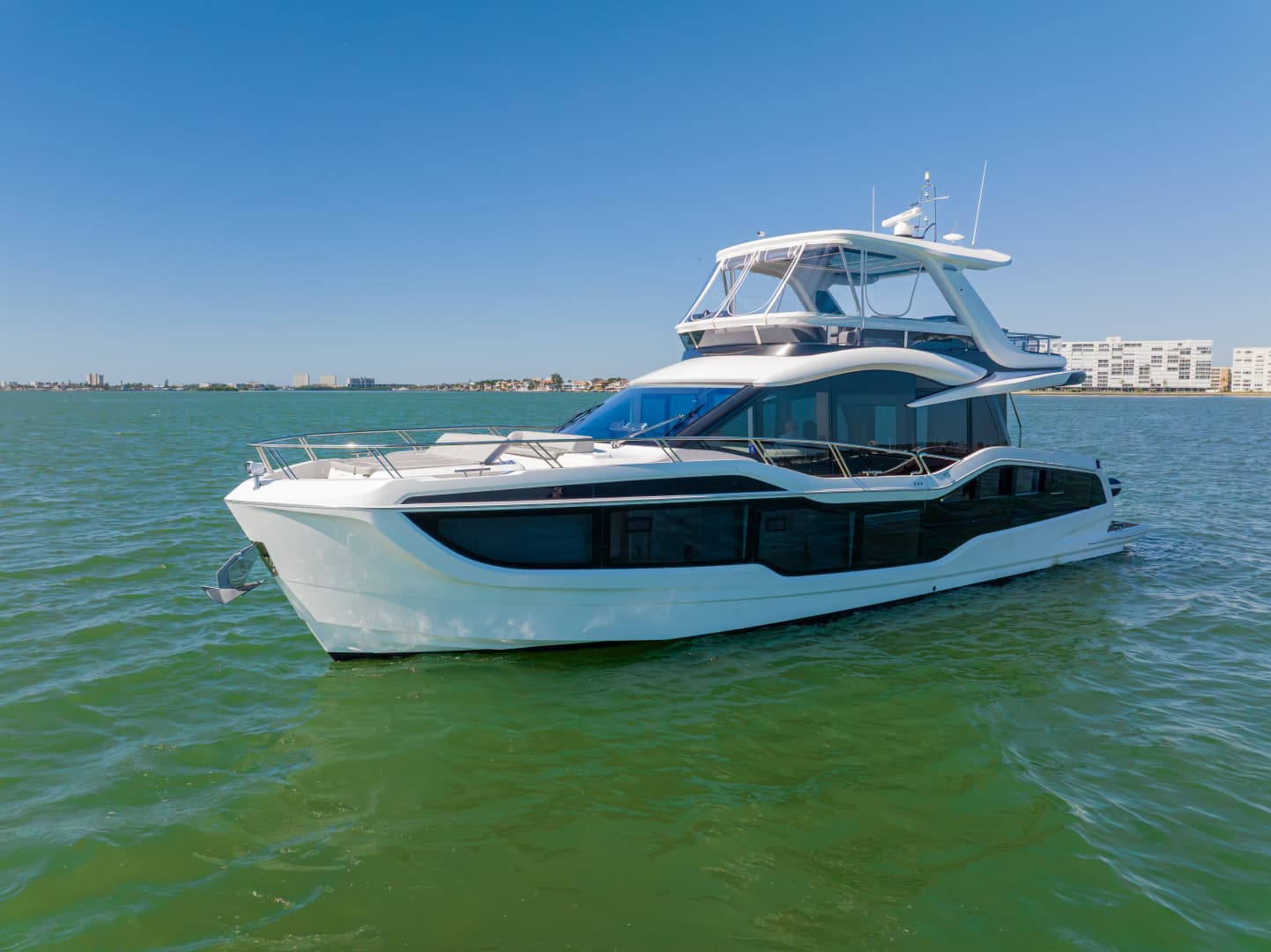 2024 Galeon 560 FLY