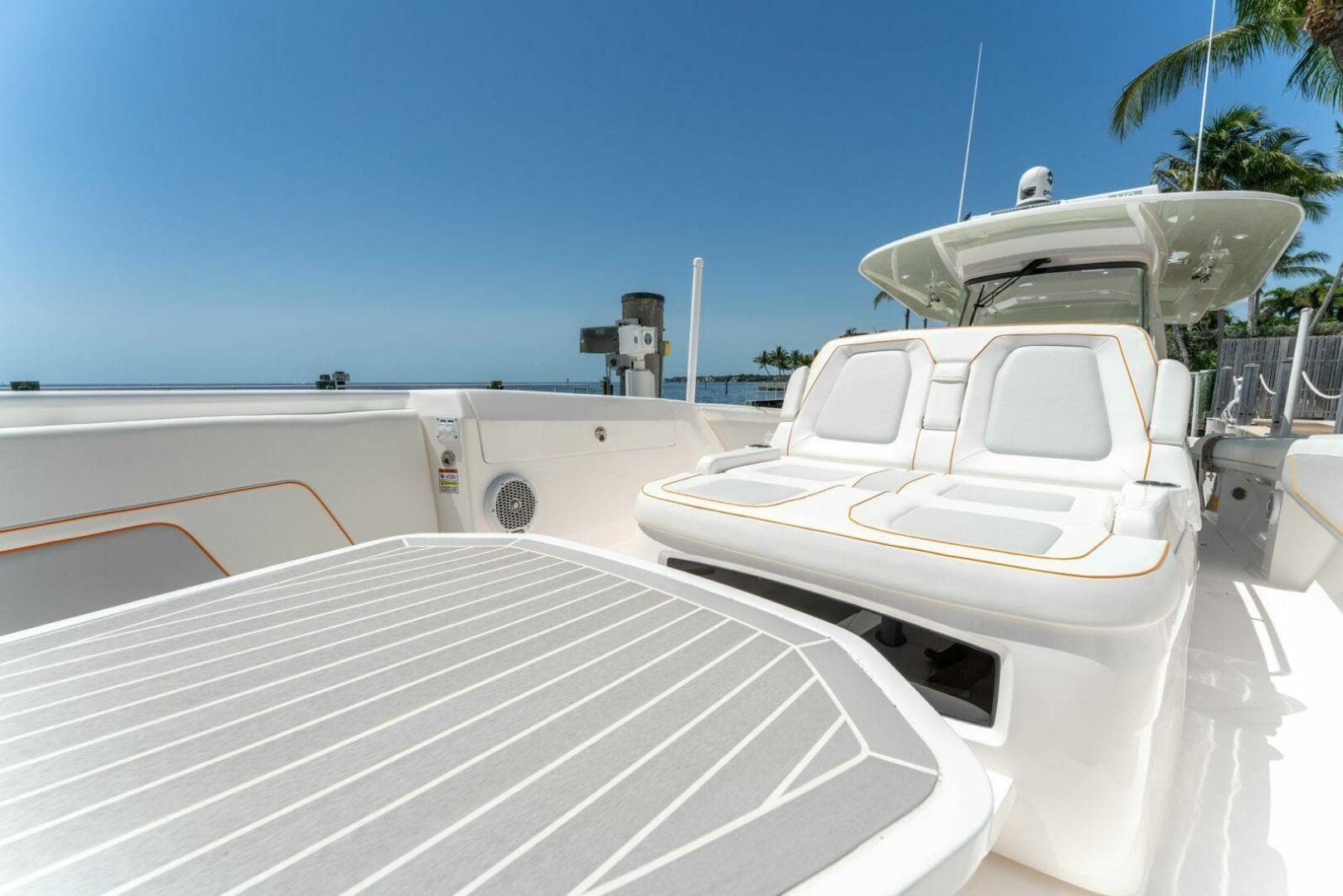 2021 Intrepid 407 Panacea