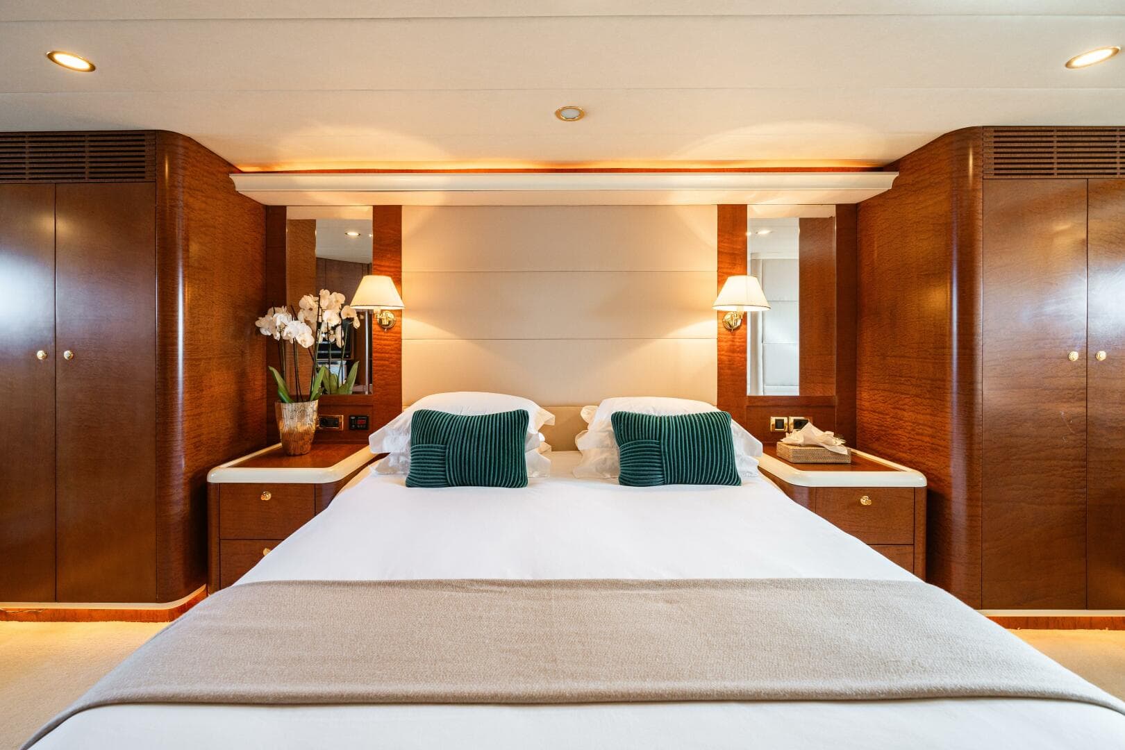 2004 Notika Teknik Centaurian 115