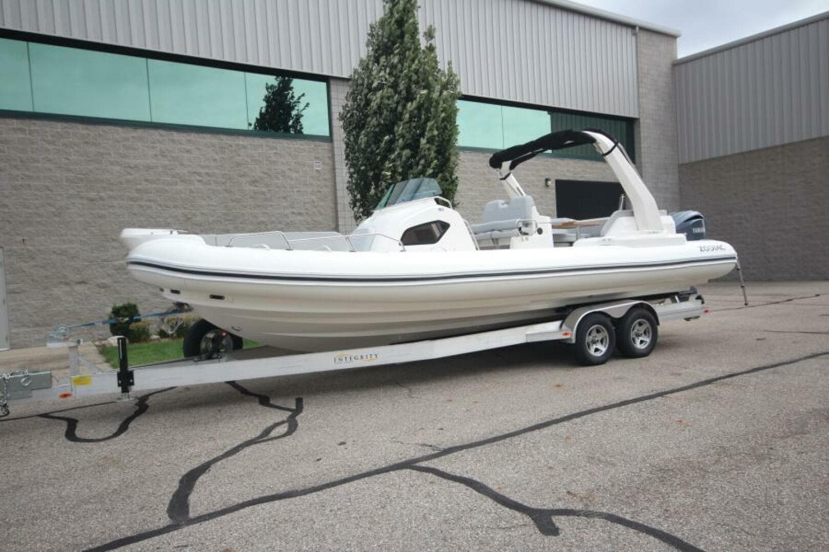 2024 Zodiac Medline 9 NEO