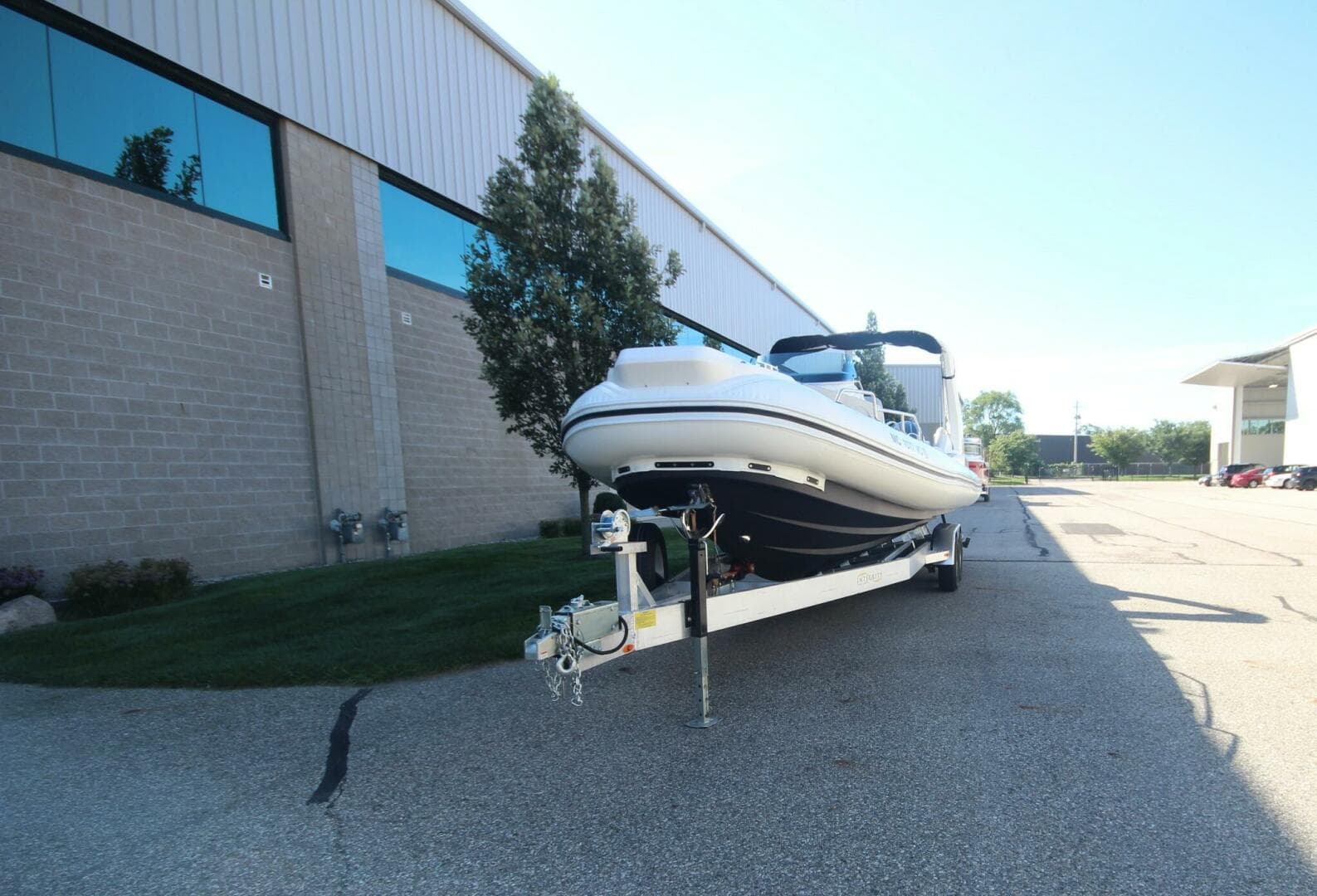 2024 Zodiac Medline 9 NEO