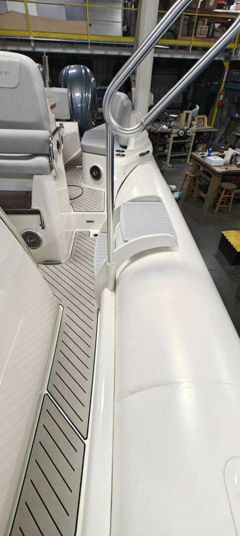 2024 Zodiac Medline 9 NEO