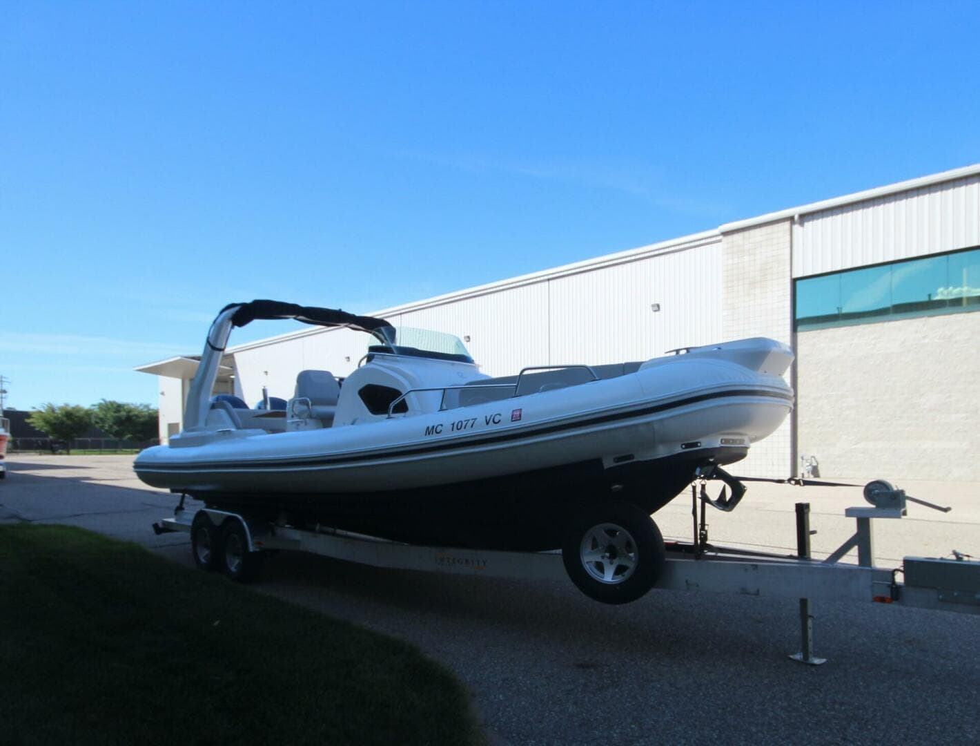 2024 Zodiac Medline 9 NEO