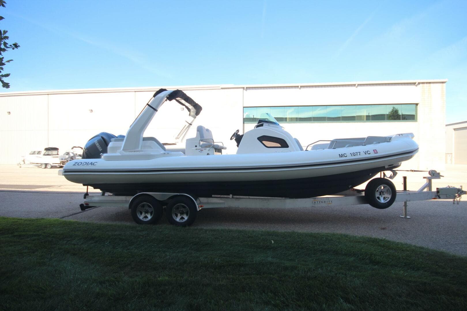 2024 Zodiac Medline 9 NEO