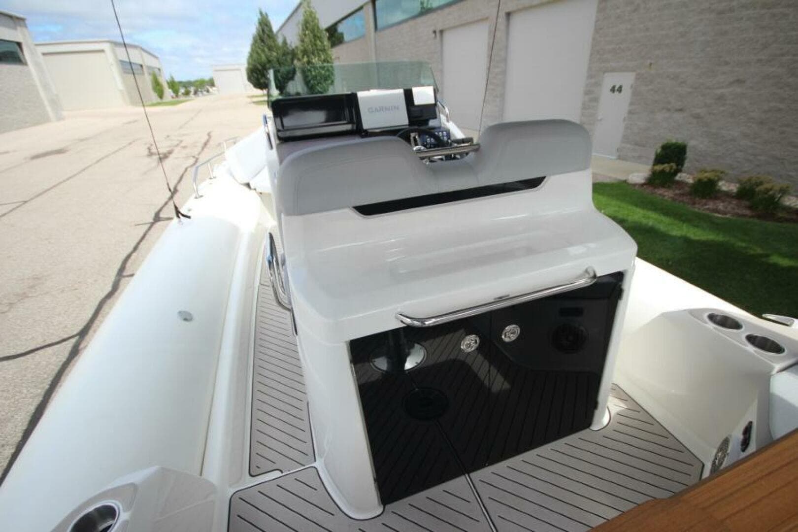 2024 Zodiac Medline 9 NEO