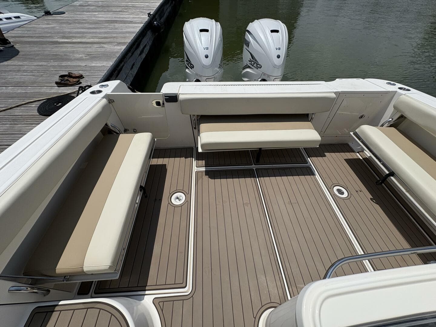 2009 Wellcraft 340 Coastal 