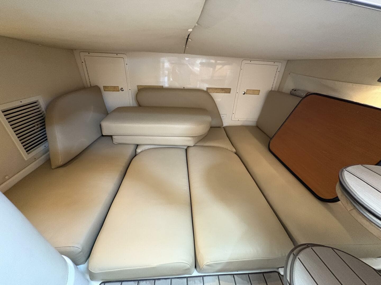 2009 Wellcraft 340 Coastal 