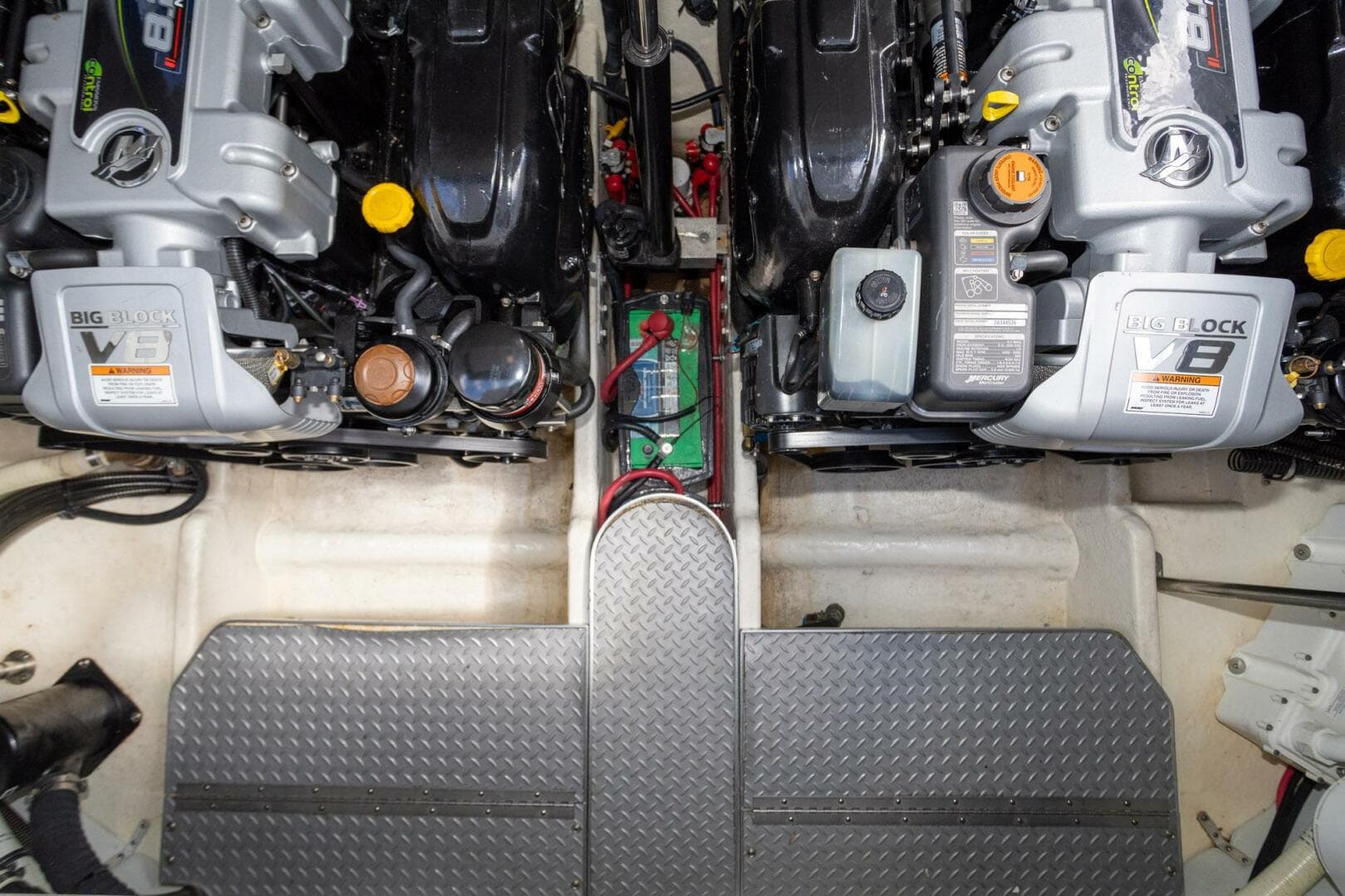 2018 Formula 37 Performance Cruiser