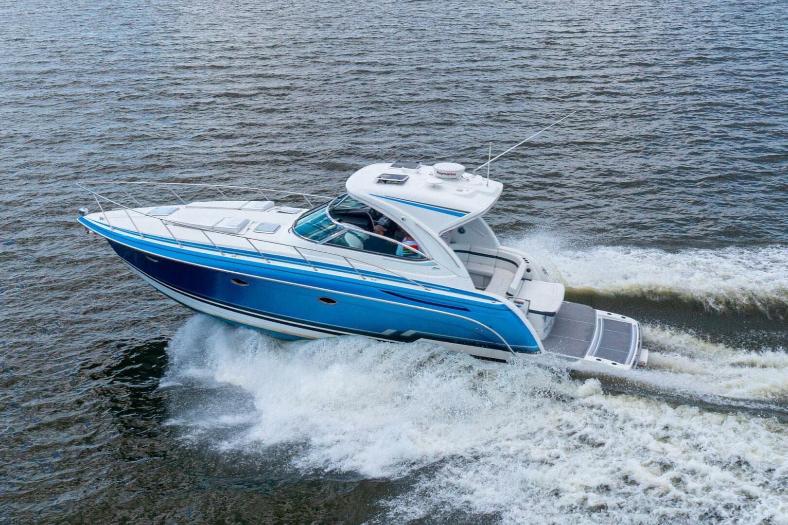2018 Formula 37 Performance Cruiser