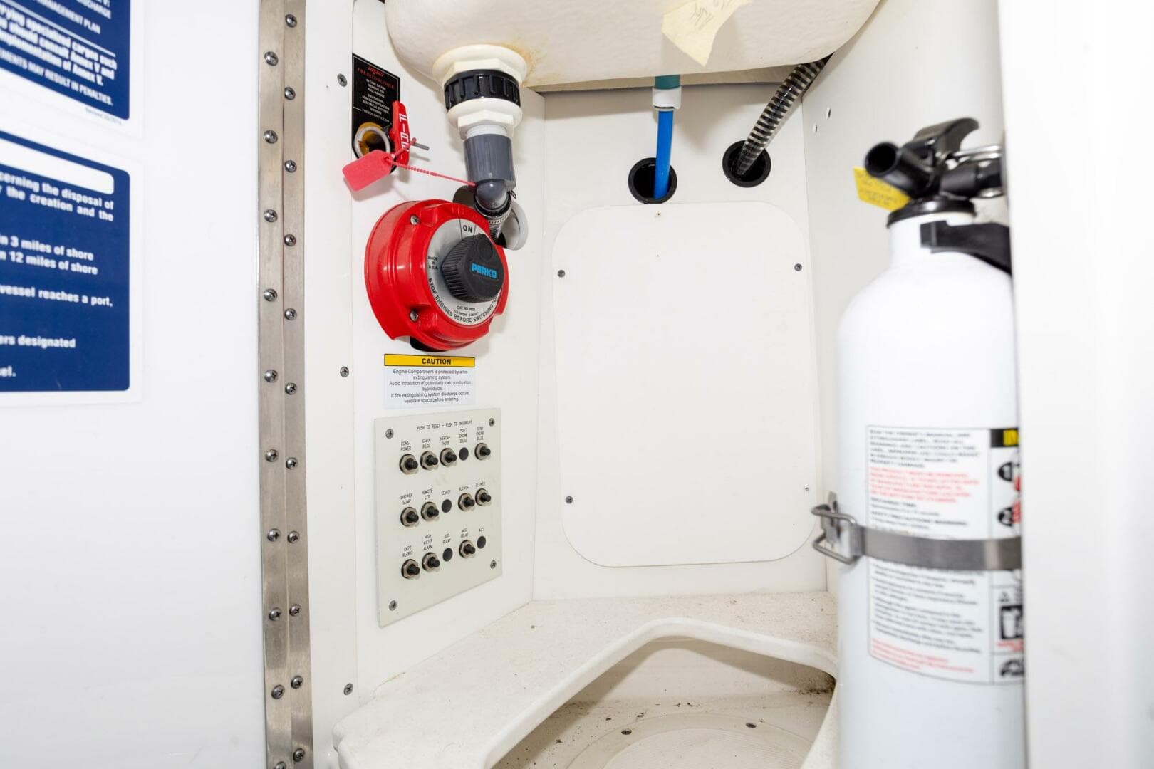 2018 Formula 37 Performance Cruiser