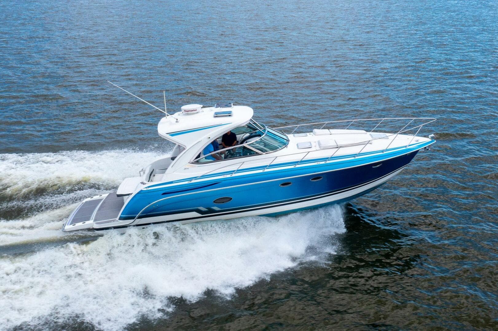 2018 Formula 37 Performance Cruiser