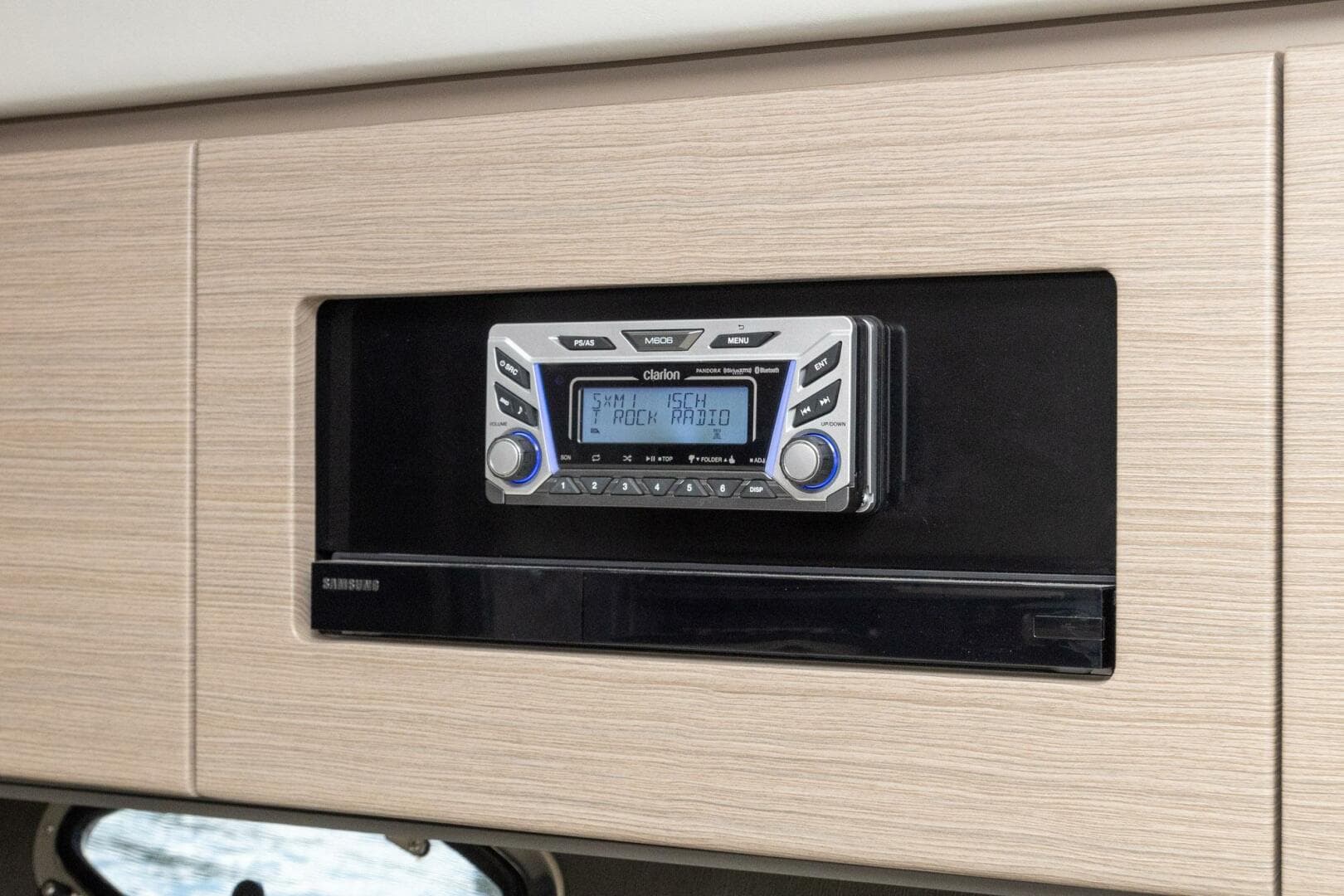 2018 Formula 37 Performance Cruiser