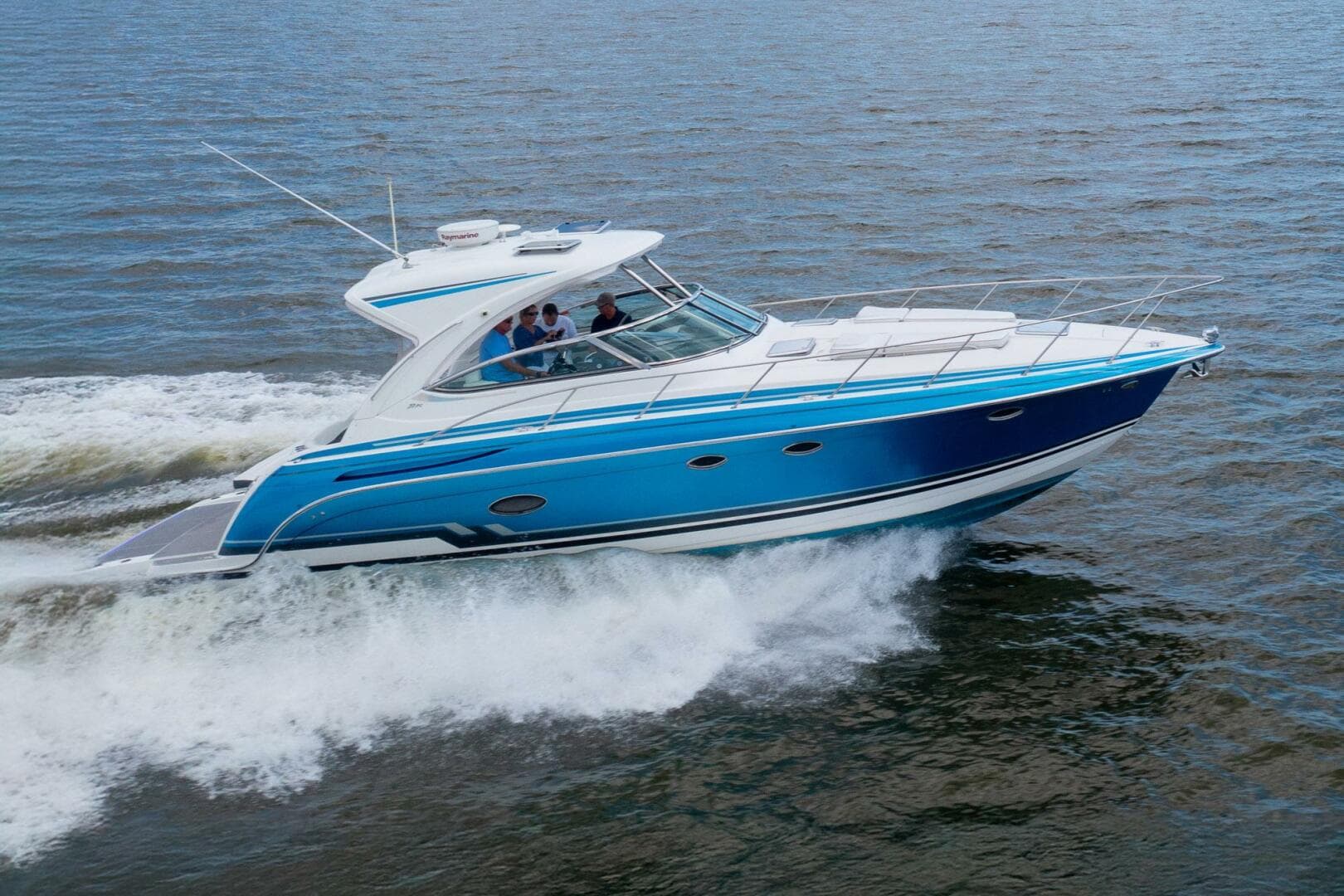 2018 Formula 37 Performance Cruiser