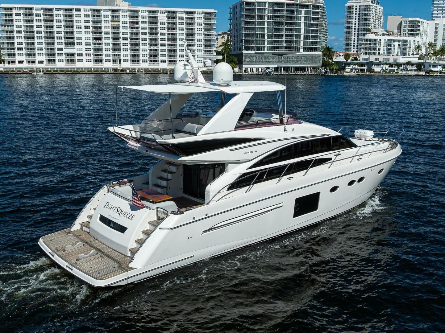 2016 Princess F64