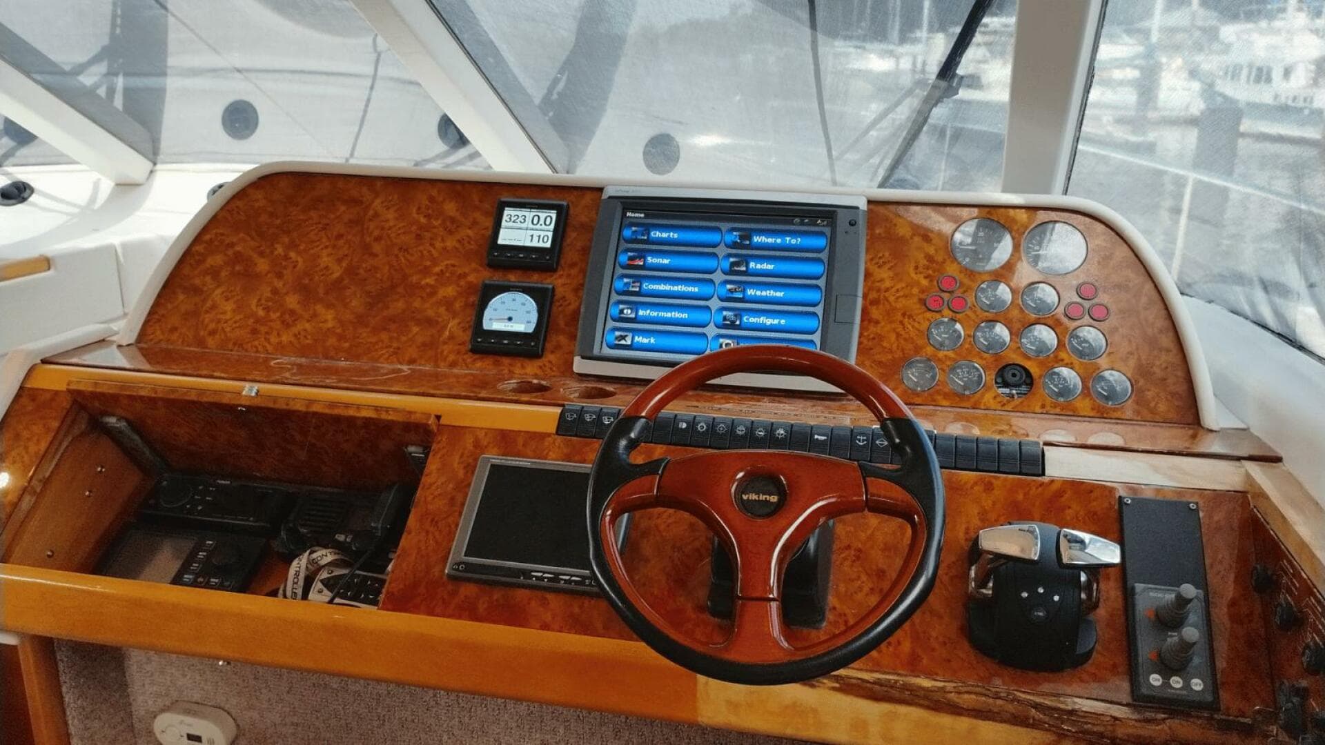 2001 Viking Princess 72