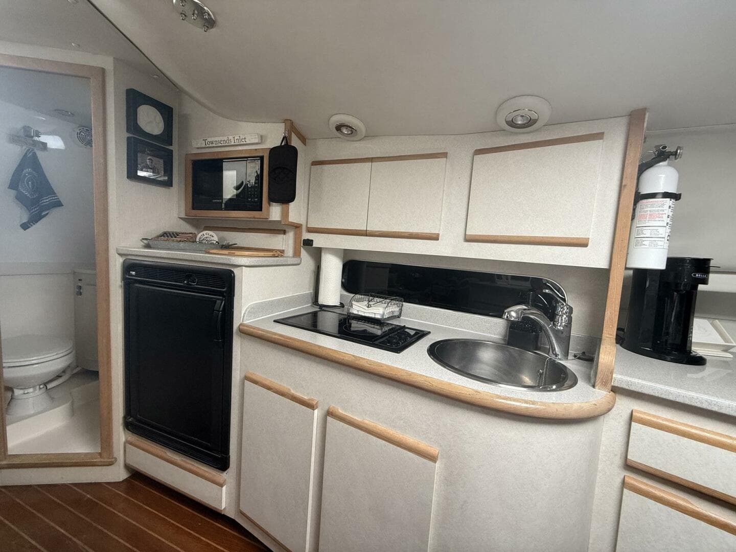 1997 Blackfin Combi 33