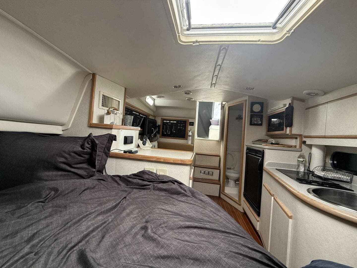 1997 Blackfin Combi 33