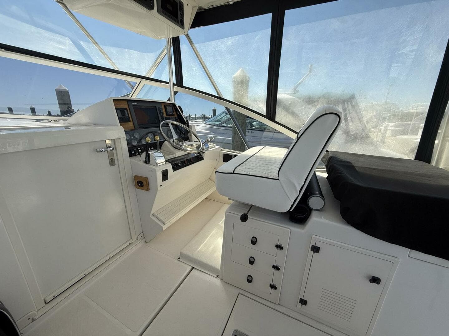 1997 Blackfin Combi 33