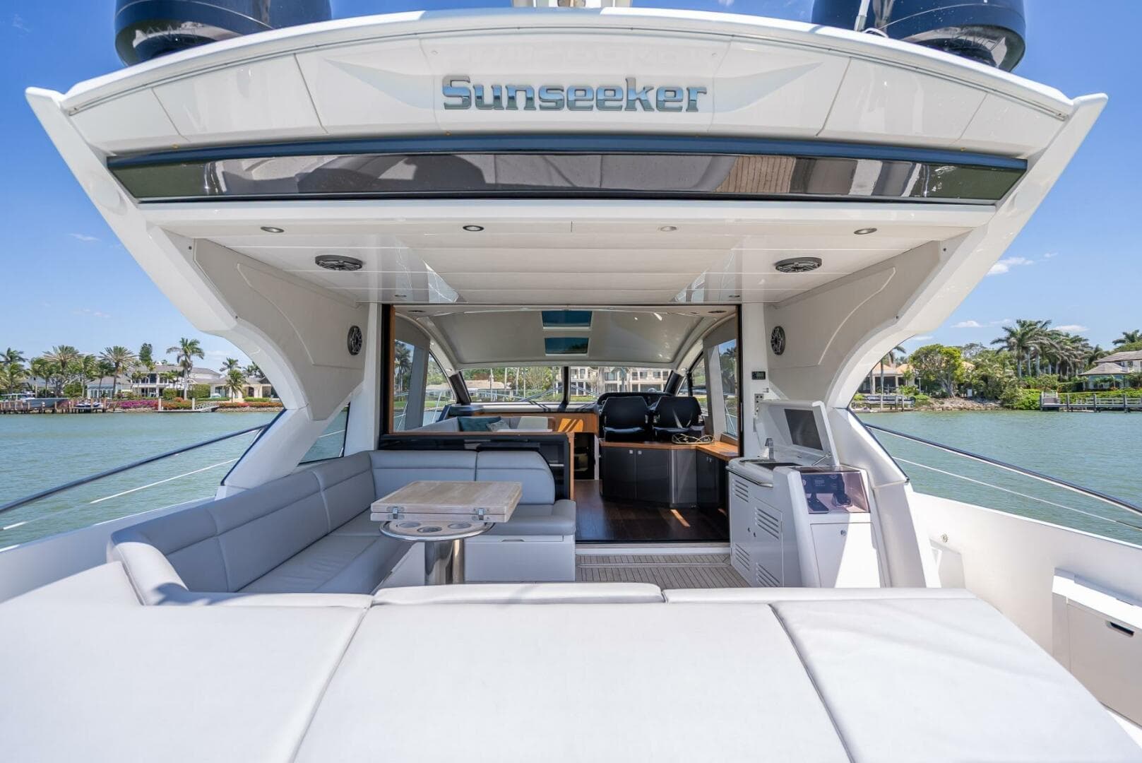 2018 Sunseeker Predator 57