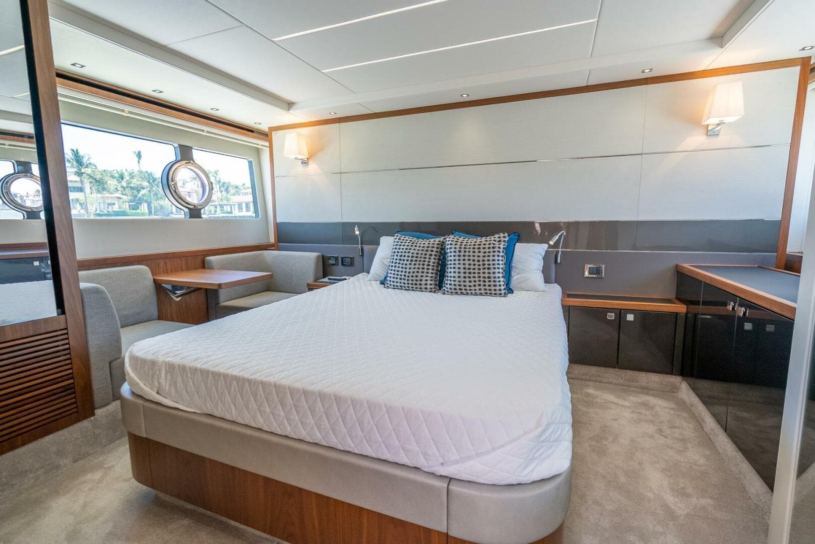 2018 Sunseeker Predator 57