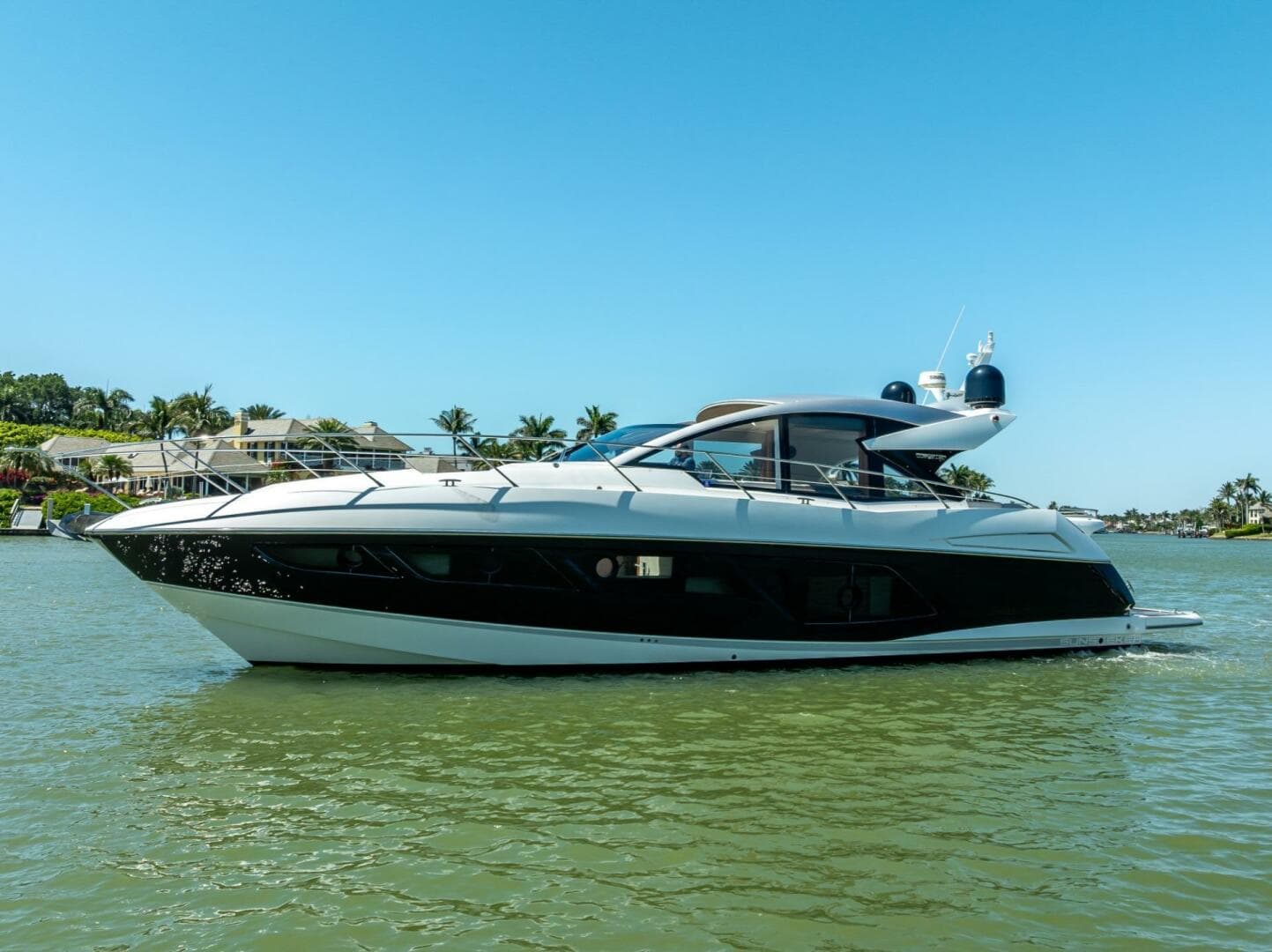 2018 Sunseeker Predator 57
