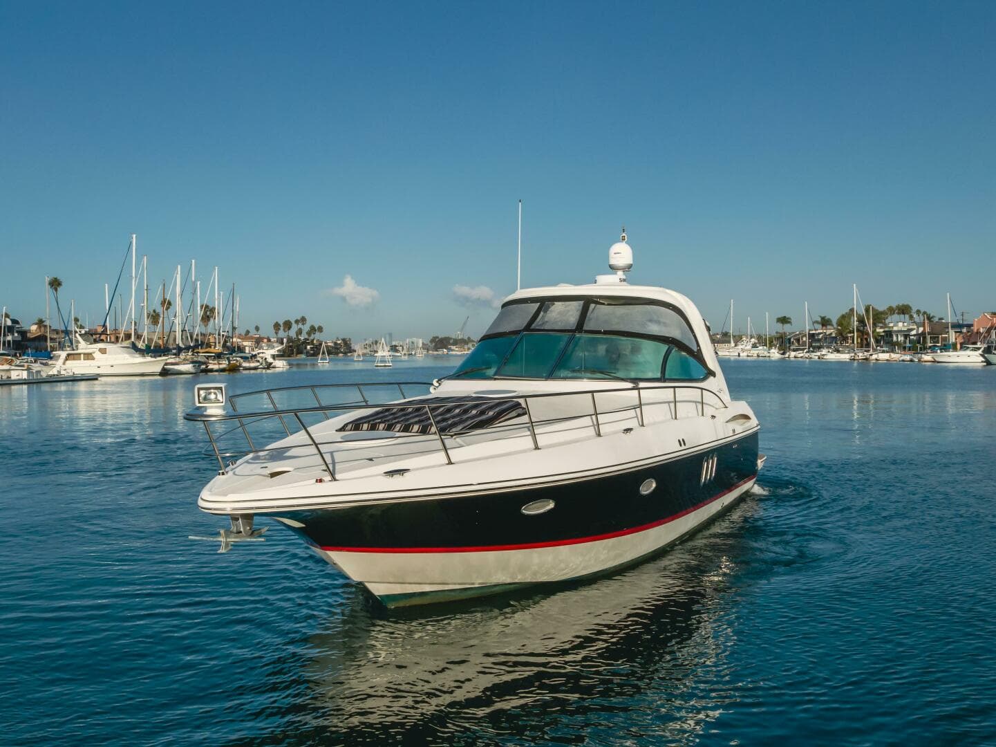 2006 Cruisers Yachts 420 Express