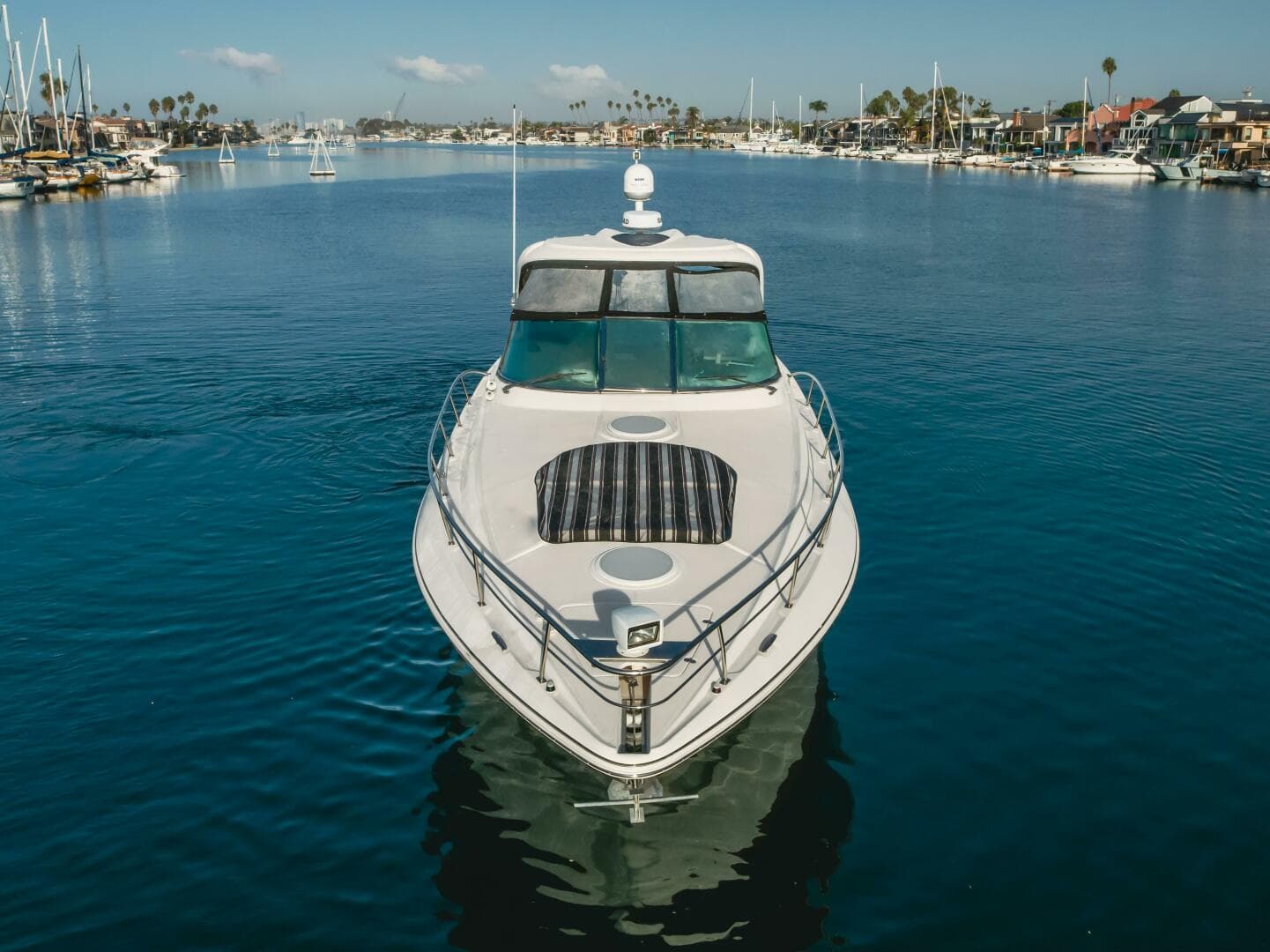 2006 Cruisers Yachts 420 Express