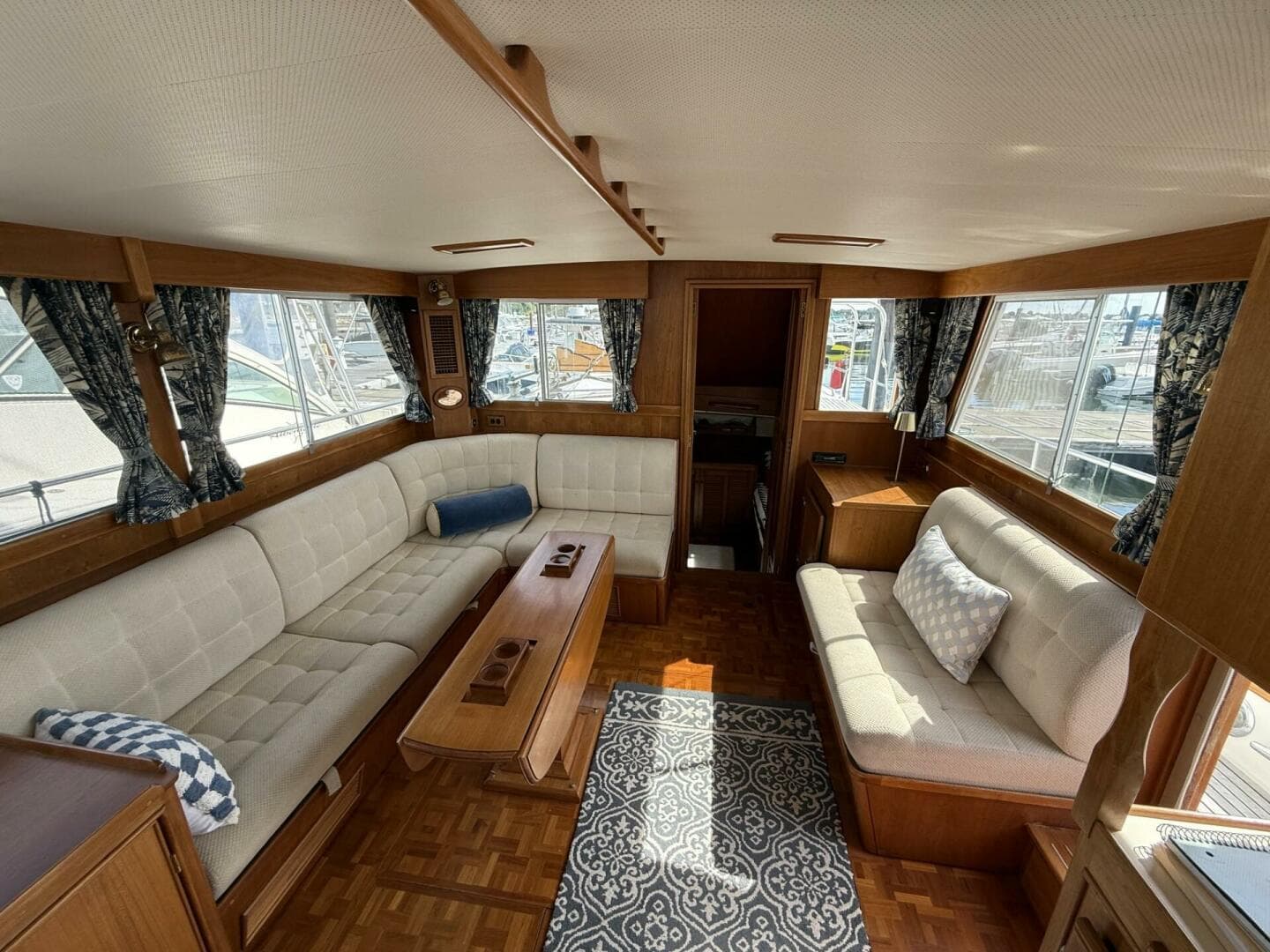 1999 Grand Banks 42 Classic