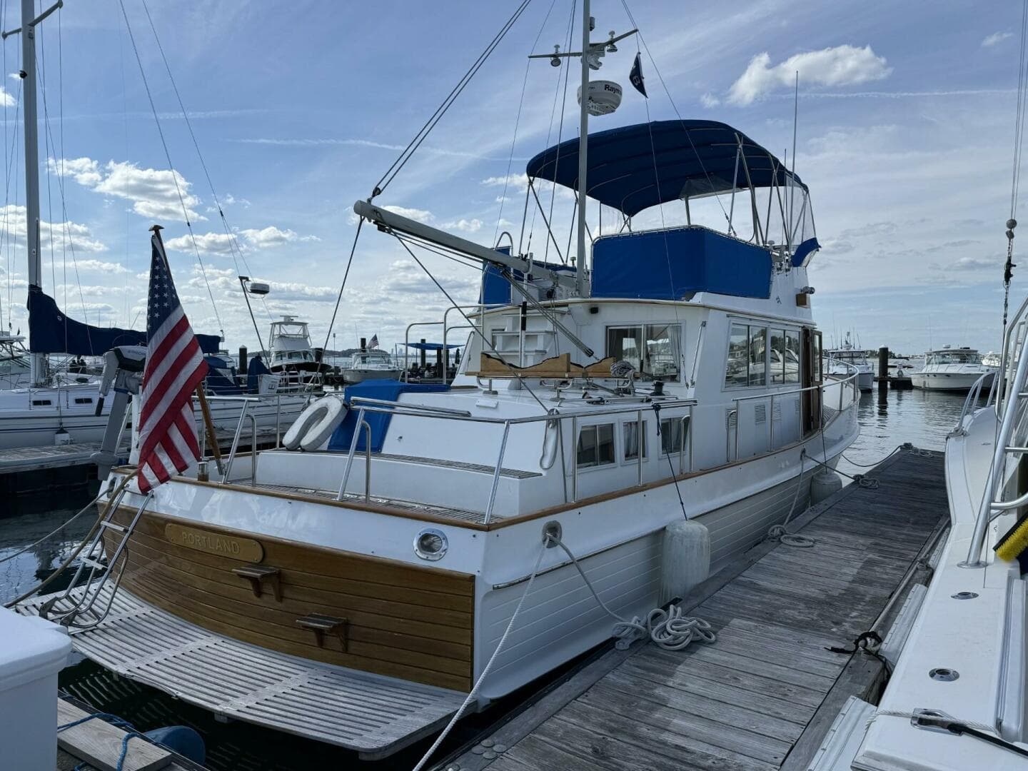 1999 Grand Banks 42 Classic