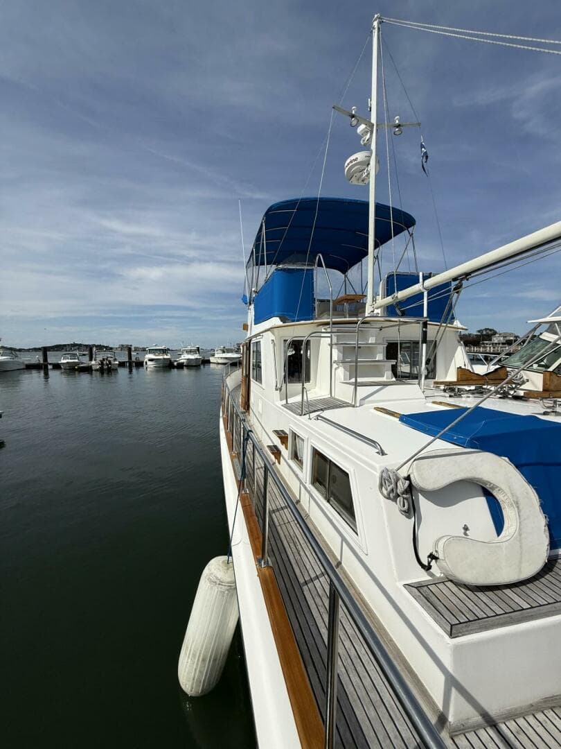 1999 Grand Banks 42 Classic