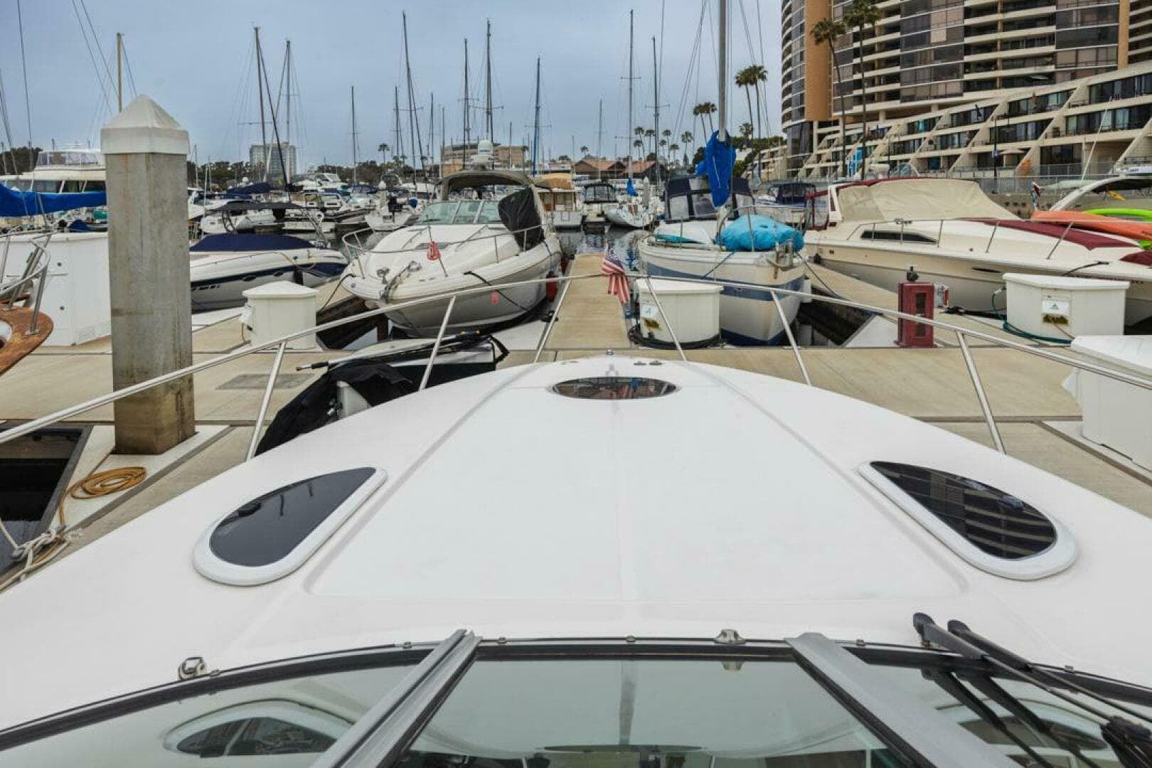 2014 Regal 32 Express