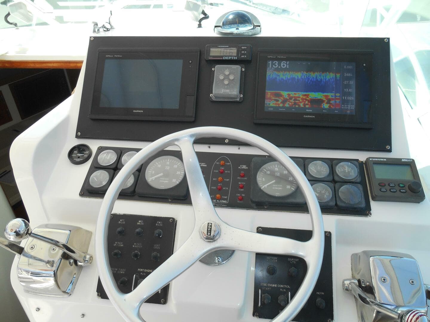 1998 Cabo 31 Express