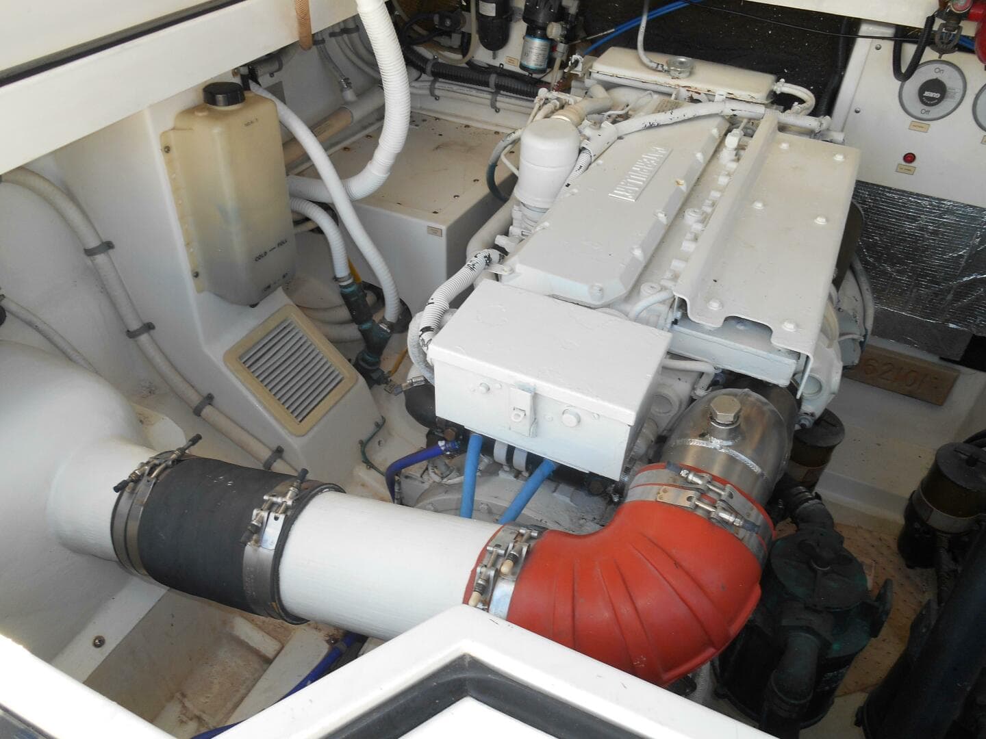 1998 Cabo 31 Express