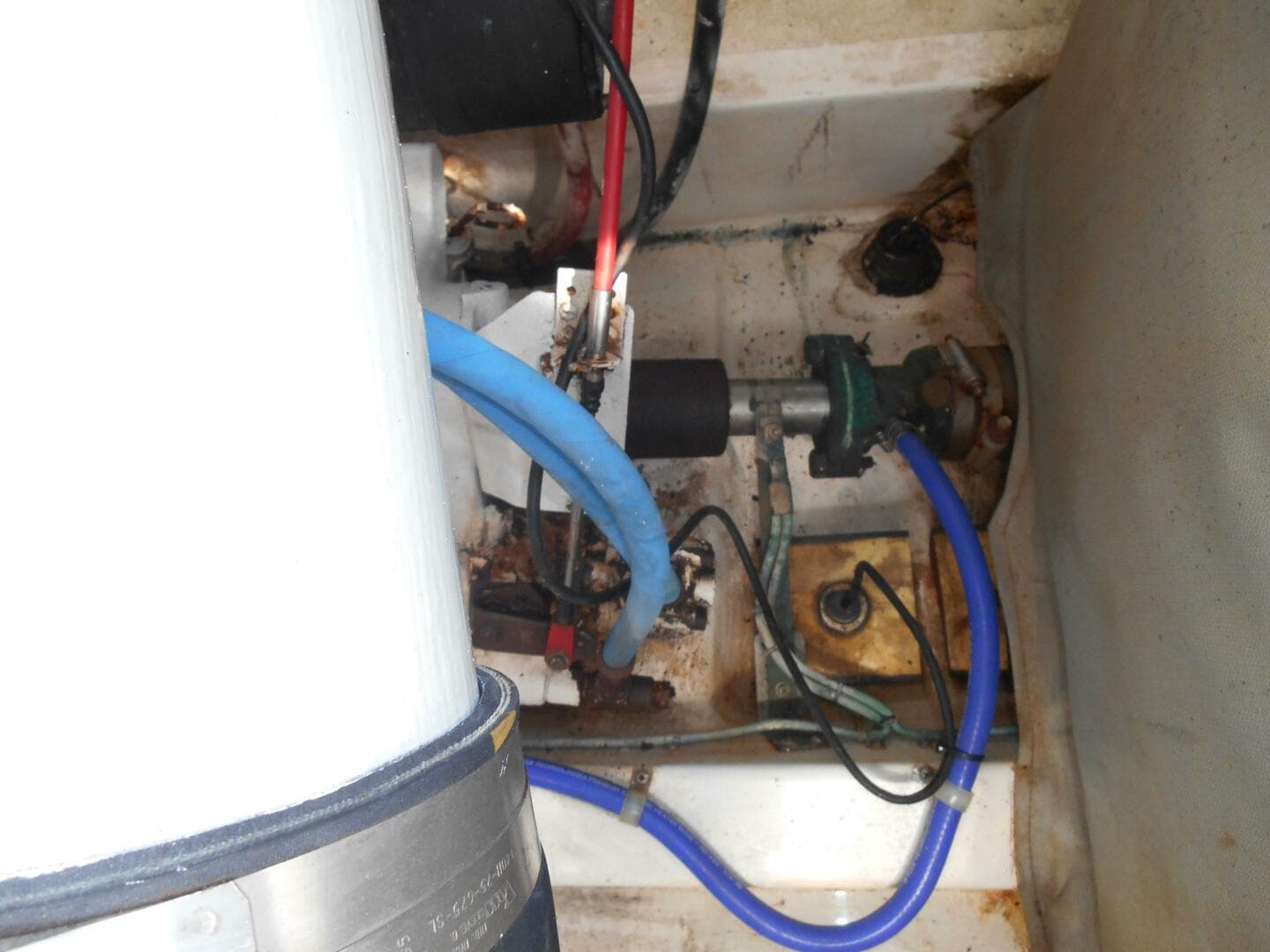 1998 Cabo 31 Express