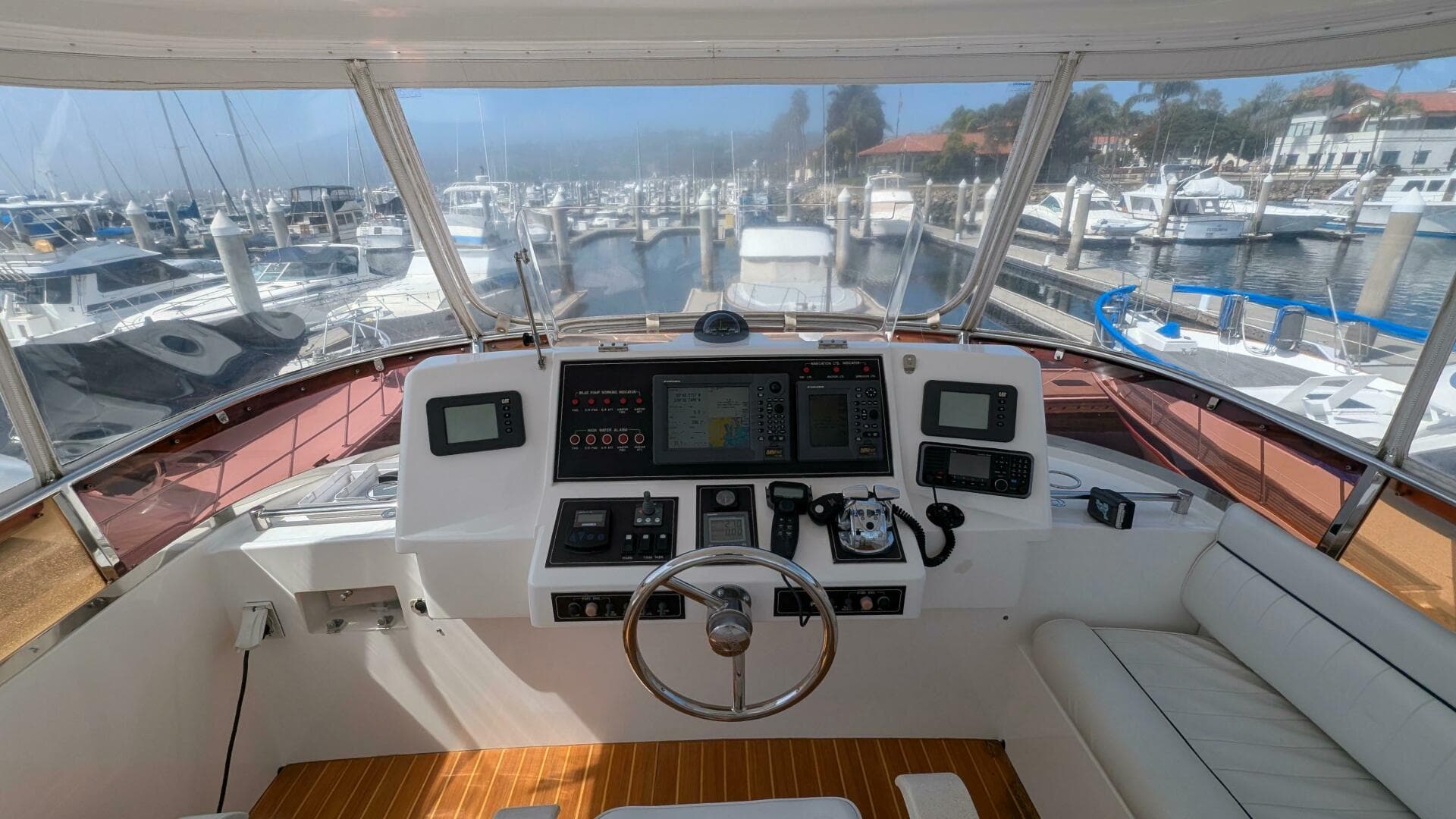 2004 Johnson Motor Yacht