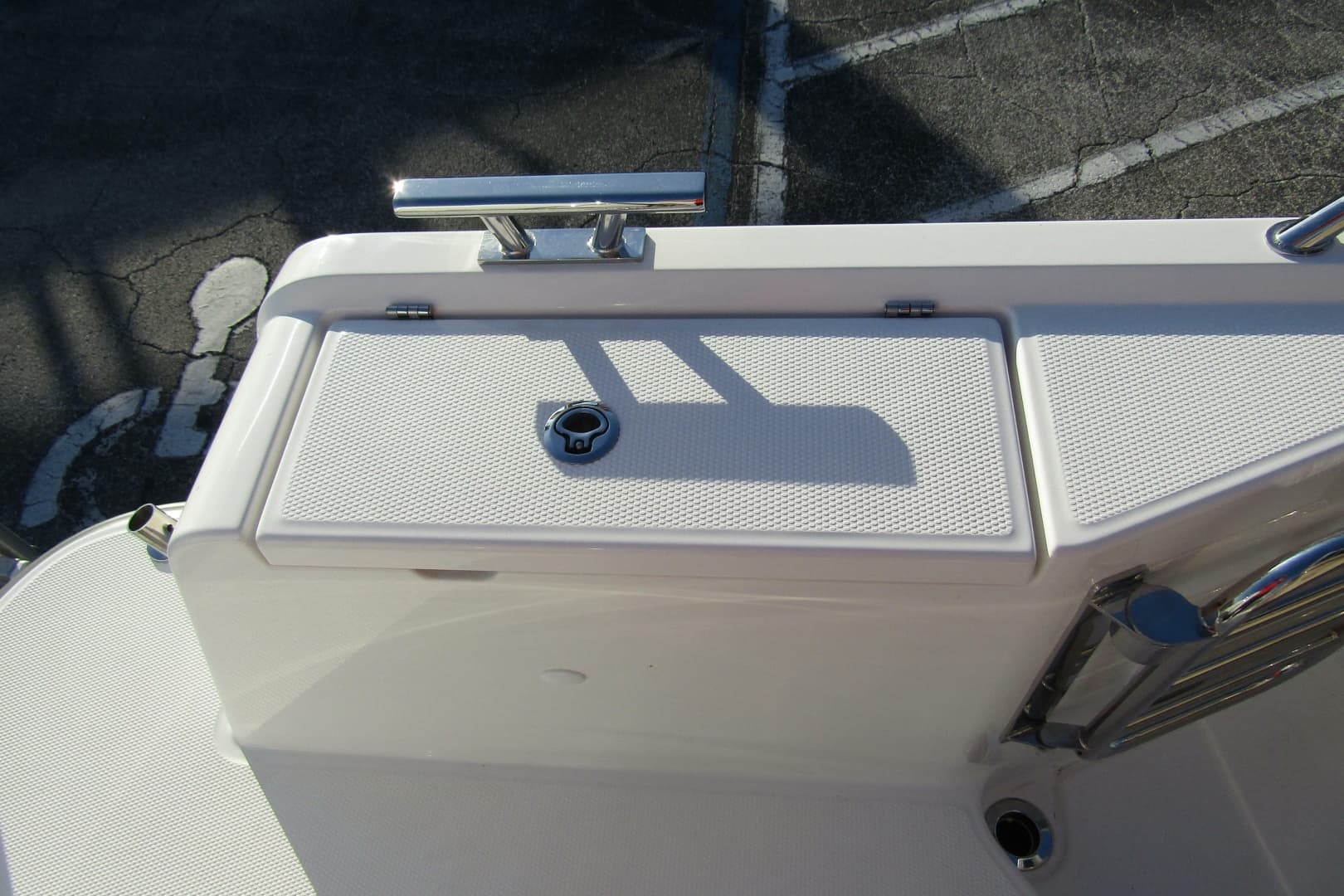 2025 Nimbus Tender 9