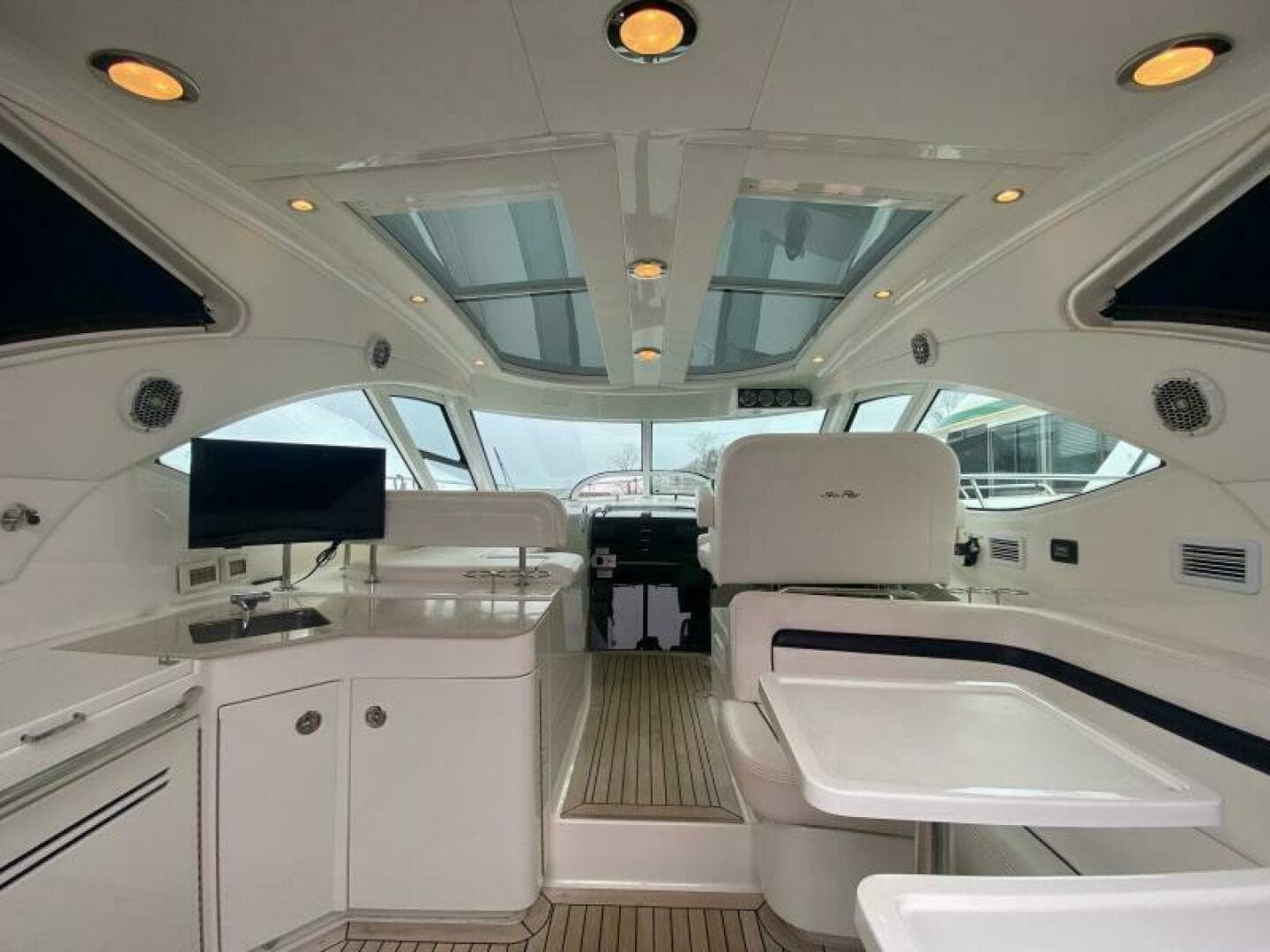 2010 Sea Ray 470 Sundancer