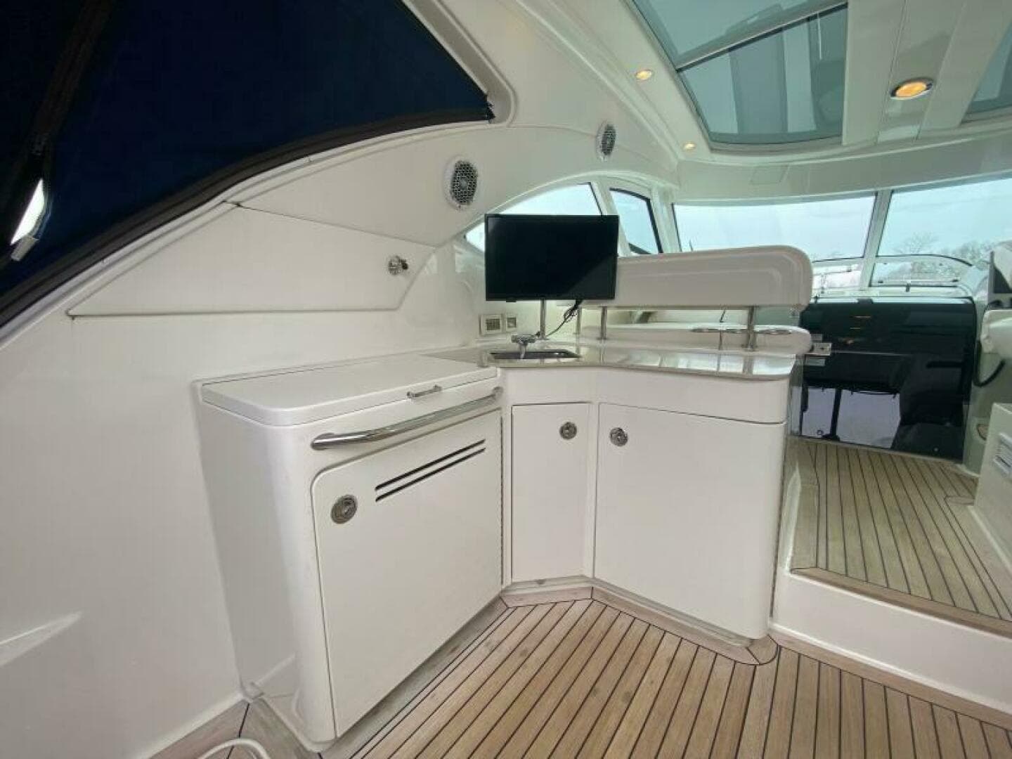 2010 Sea Ray 470 Sundancer