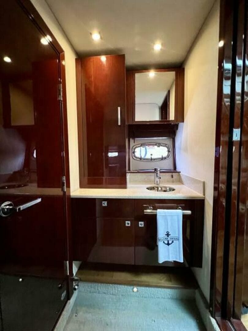 2010 Sea Ray 470 Sundancer