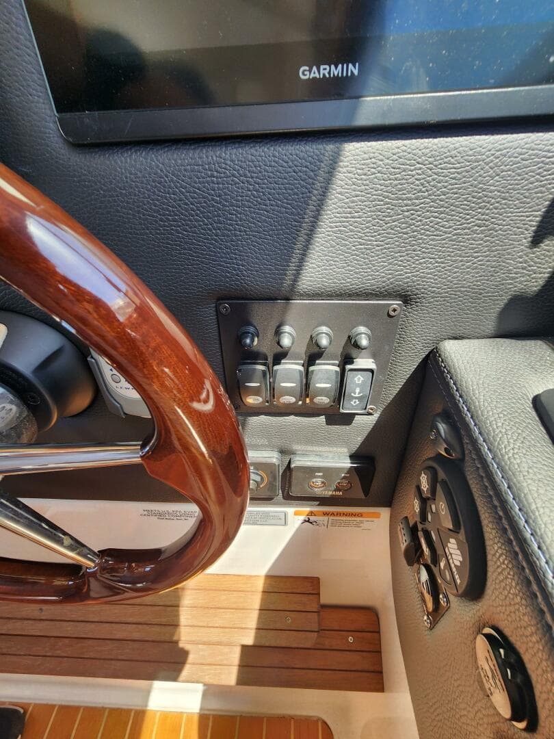 Imgi_26_2020 Cutwater C 32 Cb Power 9928658 20250829141220643 18